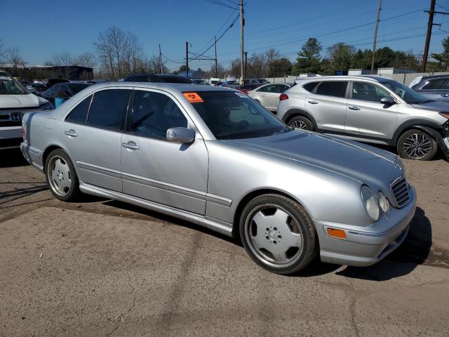 Photo 4 from auction – 2001 MERCEDES-BENZ E 55 AMG with VIN WDBJF74J91B271089