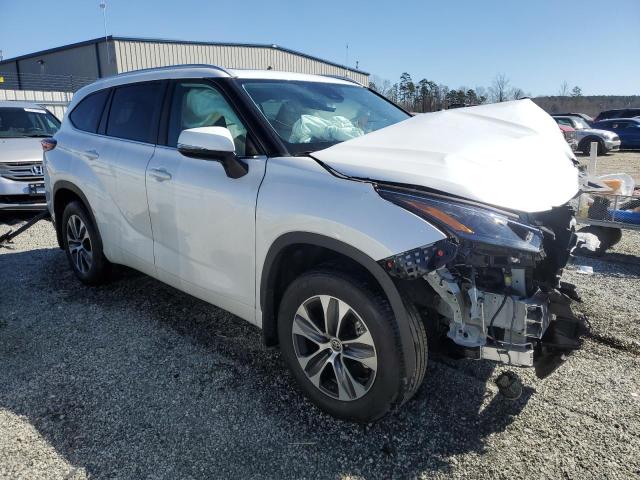 Photo 4 from auction – 2024 TOYOTA HIGHLANDER with VIN 5TDKDRAH6RS547709