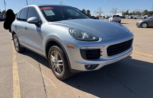 PORSCHE CAYENNE 2016 с VIN WP1AA2A27GLA08326 - Снимка от търг