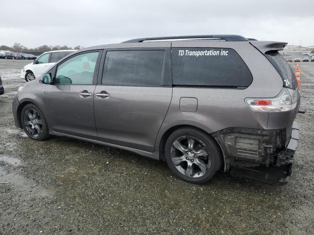 Photo 2 from auction – 2015 TOYOTA SIENNA with VIN 5TDXK3DC1FS601258
