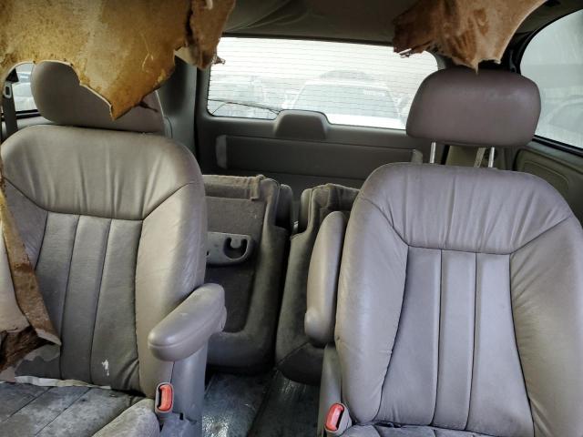 Photo 10 from auction – 2001 CHRYSLER TOWN & COU with VIN 2C8GP54L71R217272