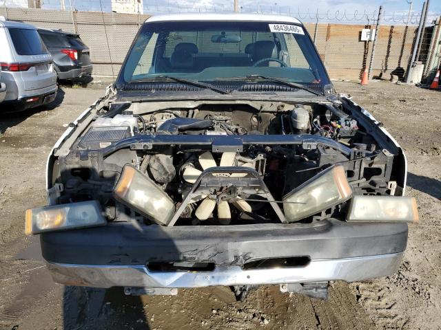 Photo 5 from auction – 2003 CHEVROLET SILVERADO with VIN 1GCHC29UX3E340338