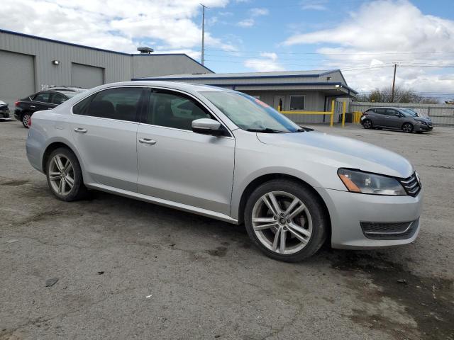 Photo 4 from auction – 2015 VOLKSWAGEN PASSAT SE with VIN 1VWBV7A38FC065971