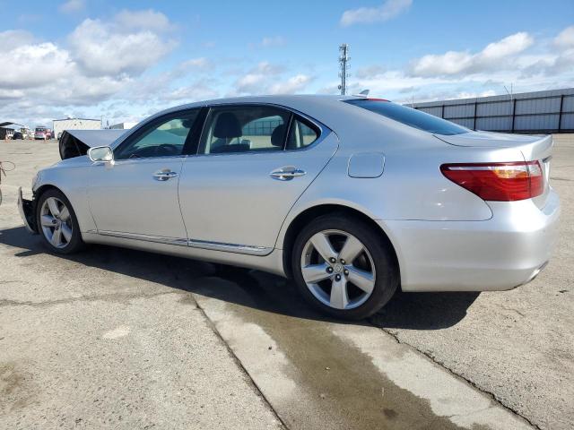 Снимка 2 от търг – 2012 LEXUS LS 460L с VIN JTHGL5EF2C5045169