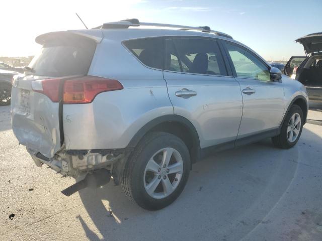 Photo 3 from auction – 2013 TOYOTA RAV4 XLE with VIN 2T3WFREV7DW065625