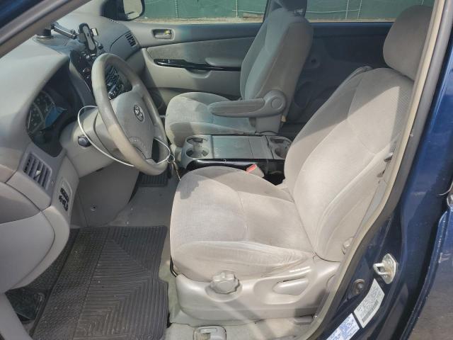 Photo 7 from auction – 2004 TOYOTA SIENNA LE with VIN 5TDBA23C64S019839