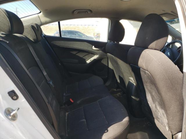 Photo 10 from auction – 2018 KIA FORTE LX with VIN 3KPFK4A75JE218919