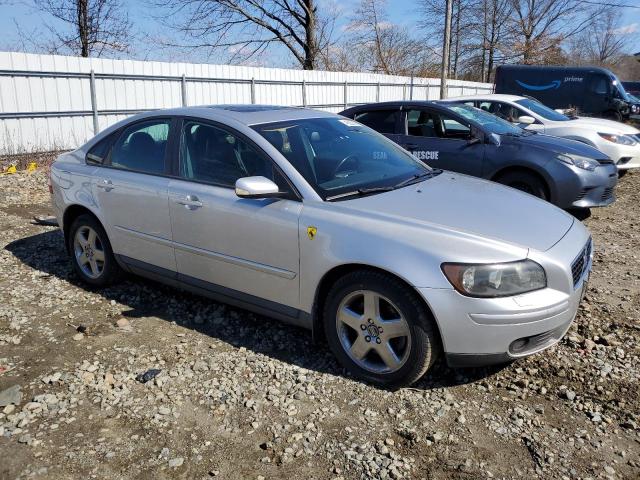 Photo 4 from auction – 2005 VOLVO S40 T5 with VIN YV1MH682352076126