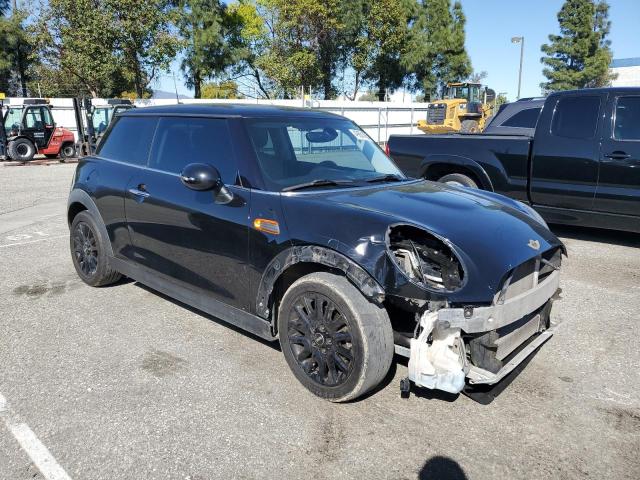 Снимка 4 от търг – 2015 MINI COOPER с VIN WMWXM5C53FT941051
