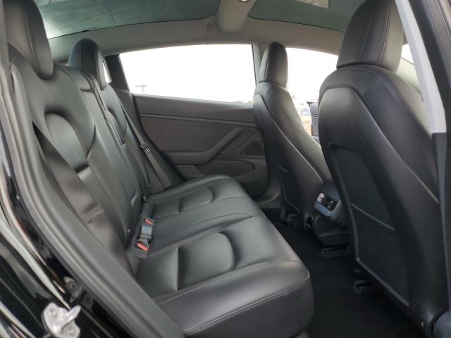 Снимка 10 от търг – 2018 TESLA MODEL 3 с VIN 5YJ3E1EA9JF156997