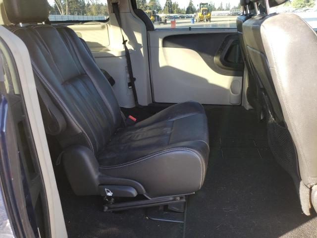 Photo 11 from auction – 2013 CHRYSLER TOWN & COU with VIN 2C4RC1CG5DR509834
