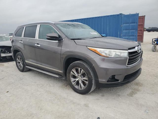 Photo 4 from auction – 2015 TOYOTA HIGHLANDER with VIN 5TDKKRFH0FS075212