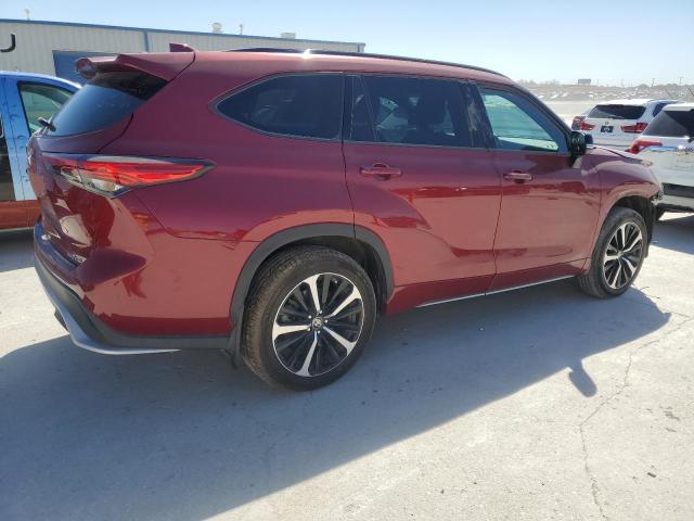 Photo 3 from auction – 2022 TOYOTA HIGHLANDER with VIN 5TDLZRBH1NS239040