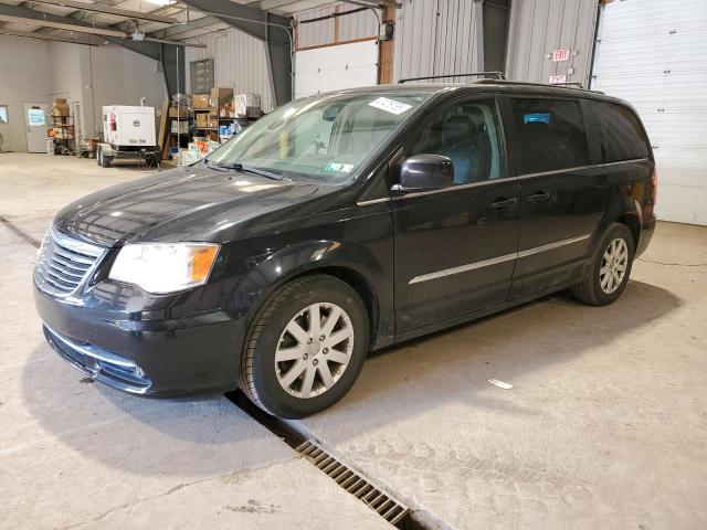 CHRYSLER TOWN & COU 2016 with VIN 2C4RC1BG6GR300916 - Photo from auction