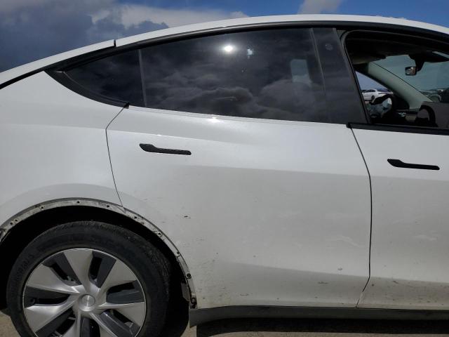 Снимка 10 от търг – 2023 TESLA MODEL Y с VIN 7SAYGDEE3PF693316