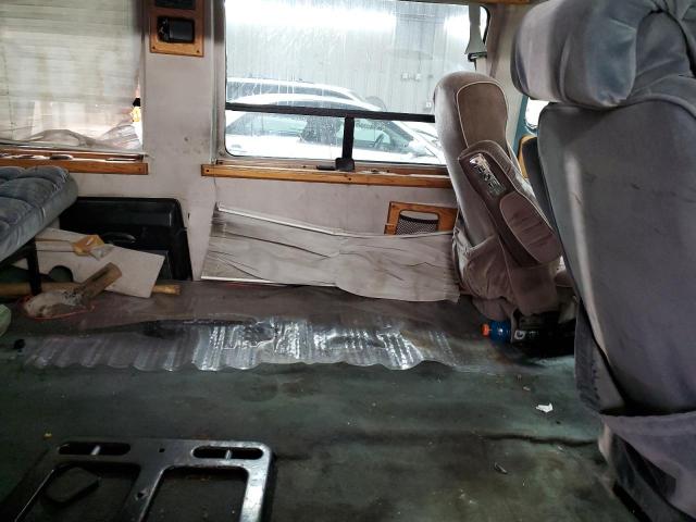 Photo 11 from auction – 1995 CHEVROLET G20 with VIN 1GBEG25K2SF243949
