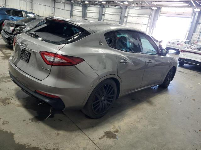 Photo 3 from auction – 2019 MASERATI LEVANTE SP with VIN ZN661XUS1KX337376