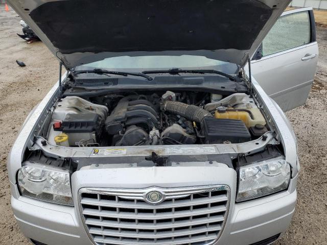Photo 11 from auction – 2006 CHRYSLER 300 with VIN 2C3KA43R66H328975