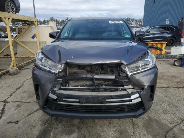 Photo 5 from auction – 2018 TOYOTA HIGHLANDER with VIN 5TDBZRFH6JS821036