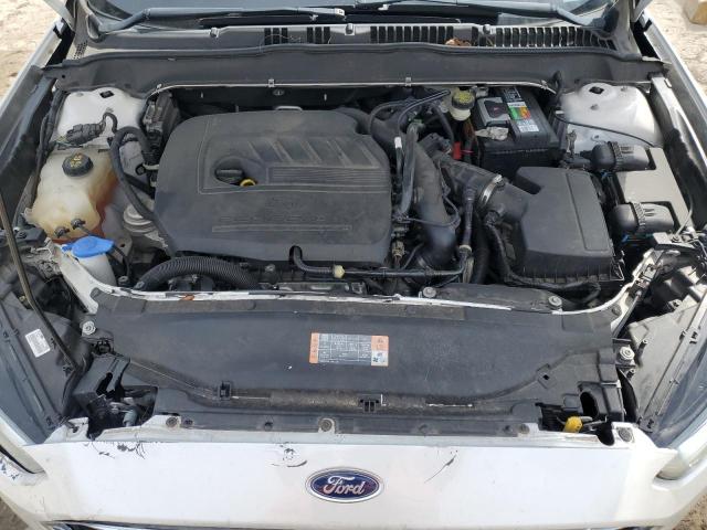 Photo 11 from auction – 2016 FORD FUSION SE with VIN 3FA6P0HD5GR287865