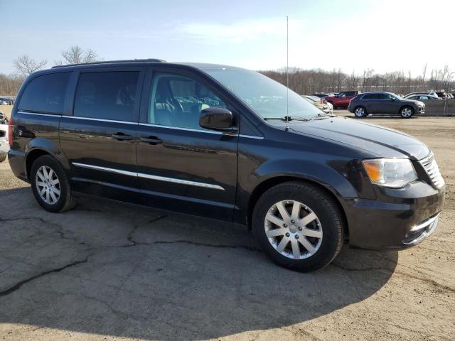 Photo 4 from auction – 2016 CHRYSLER TOWN & COU with VIN 2C4RC1BG7GR159337