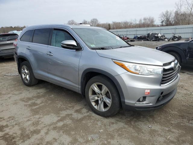 Снимка 4 от търг – 2015 TOYOTA HIGHLANDER с VIN 5TDDKRFH5FS152942