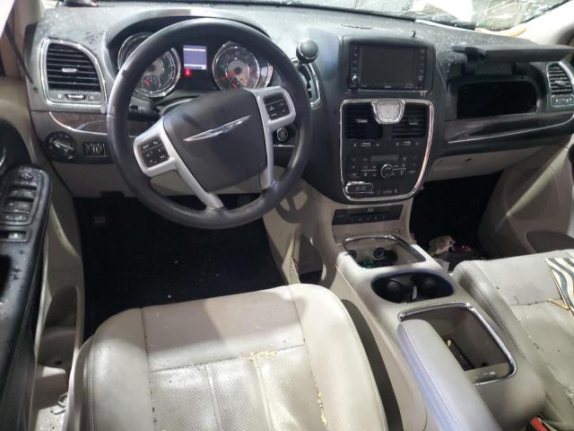 Photo 8 from auction – 2014 CHRYSLER TOWN & COU with VIN 2C4RC1CGXER133391