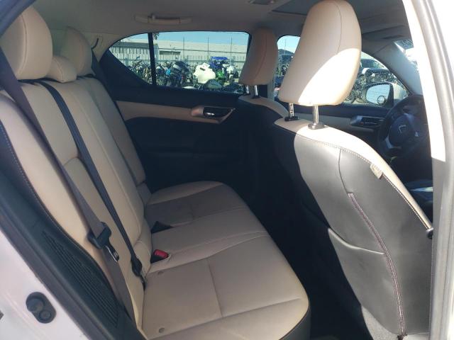 Photo 11 from auction – 2014 LEXUS CT 200 with VIN JTHKD5BHXE2198674