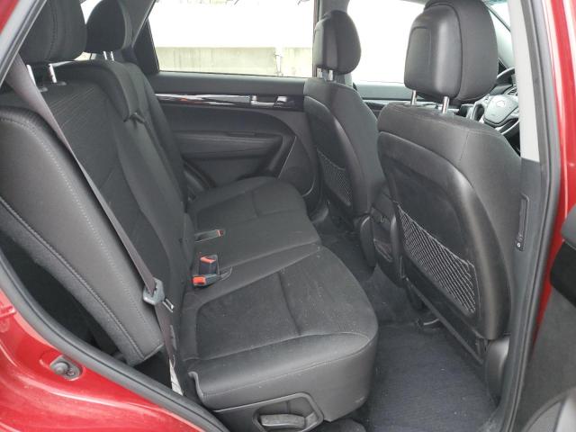 Photo 11 from auction – 2015 KIA SORENTO LX with VIN 5XYKT3A69FG659430