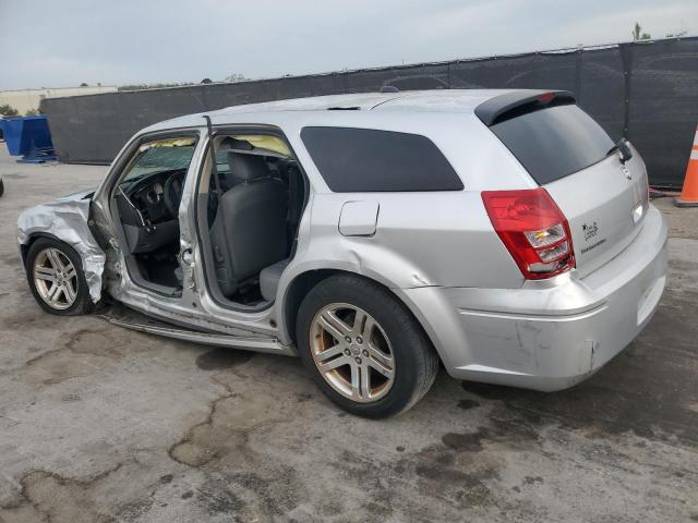 Photo 2 from auction – 2005 DODGE MAGNUM R/T with VIN 2D8GV58235H637844