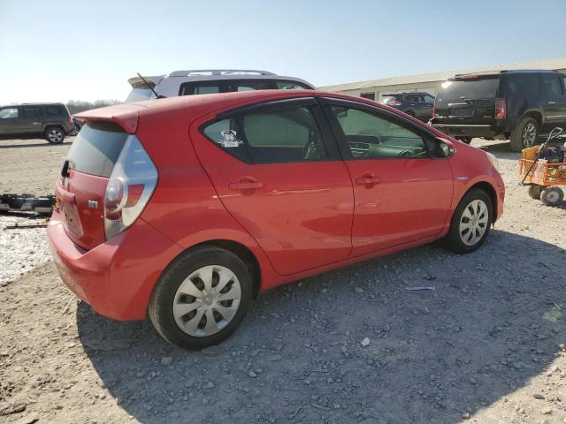Photo 3 from auction – 2014 TOYOTA PRIUS C with VIN JTDKDTB35E1075011