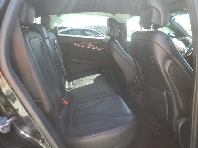 Photo 11 from auction – 2018 LINCOLN MKX RESERV with VIN 2LMPJ8LRXJBL31429