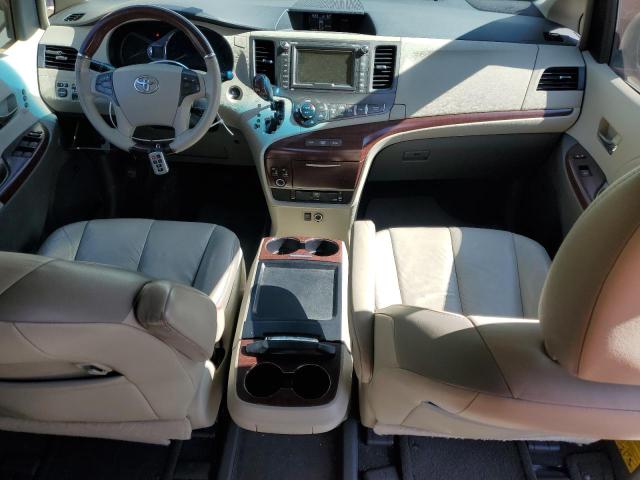 Photo 8 from auction – 2011 TOYOTA SIENNA XLE with VIN 5TDYK3DC9BS017608