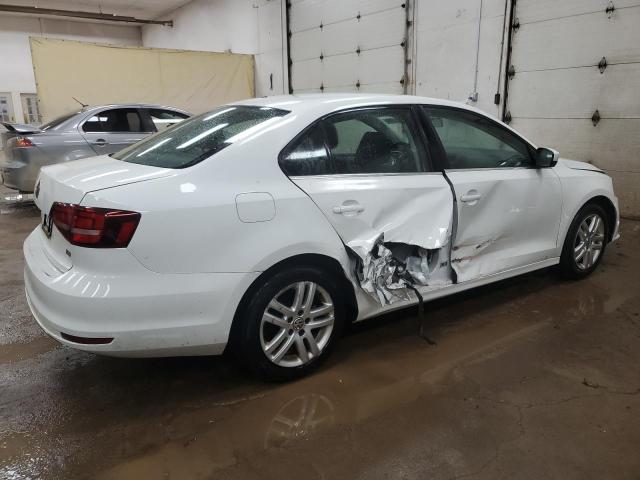 Photo 3 from auction – 2017 VOLKSWAGEN JETTA S with VIN 3VW2B7AJ8HM319400