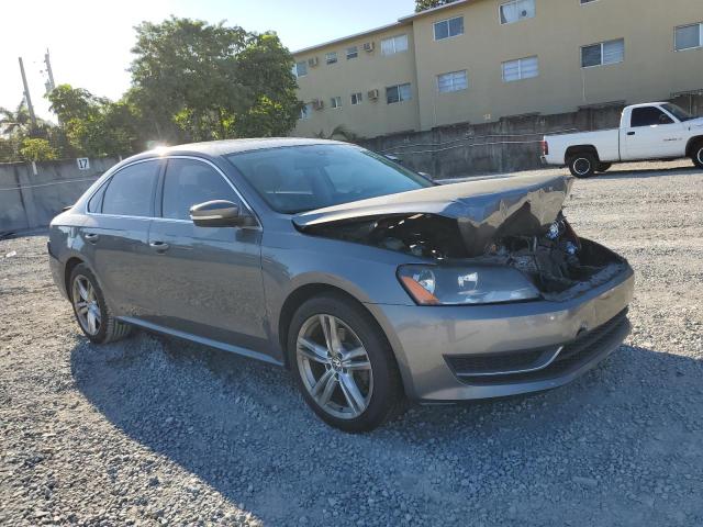 Photo 4 from auction – 2014 VOLKSWAGEN PASSAT SE with VIN 1VWBN7A3XEC105255