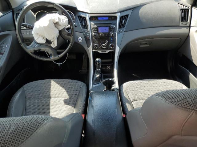 Photo 8 from auction – 2011 HYUNDAI SONATA SE with VIN 5NPEC4ACXBH287835