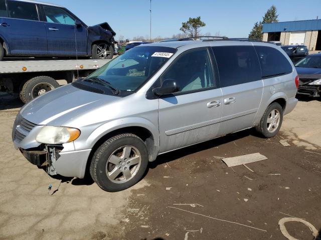DODGE GRAND CARA 2007 with VIN 2D4GP44L77R204447 - Photo from auction