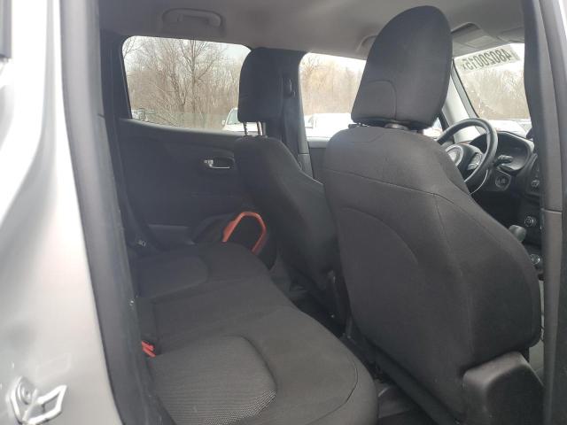 Photo 11 from auction – 2018 JEEP RENEGADE S with VIN ZACCJBAB1JPH35121