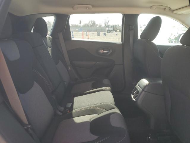 Photo 11 from auction – 2015 JEEP CHEROKEE S with VIN 1C4PJLAB4FW669469