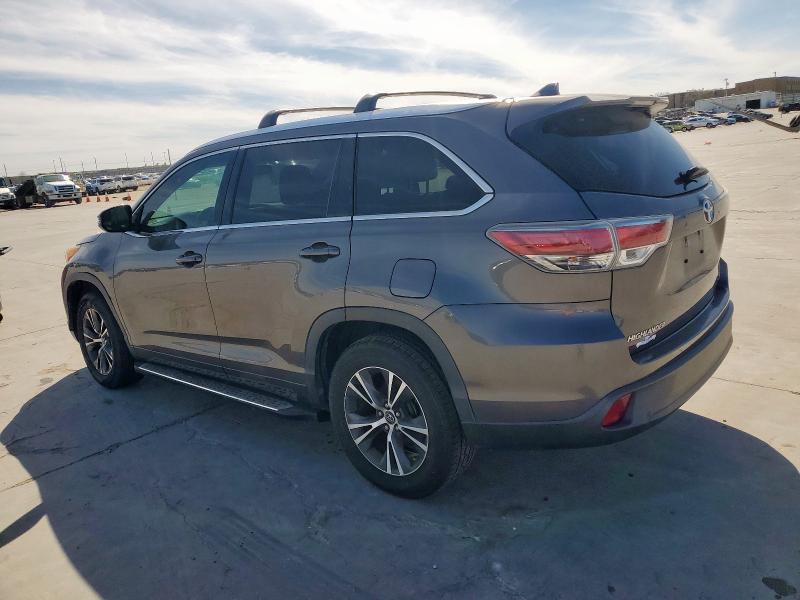 Photo 2 from auction – 2016 TOYOTA HIGHLANDER with VIN 5TDKKRFH3GS506367