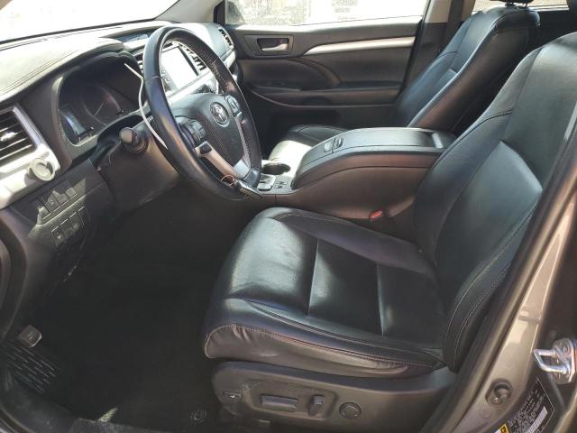 Photo 7 from auction – 2019 TOYOTA HIGHLANDER with VIN 5TDJZRFH6KS925510
