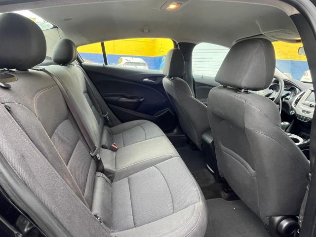 Photo 6 from auction – 2016 CHEVROLET CRUZE LS with VIN 1G1BC5SM3G7238741