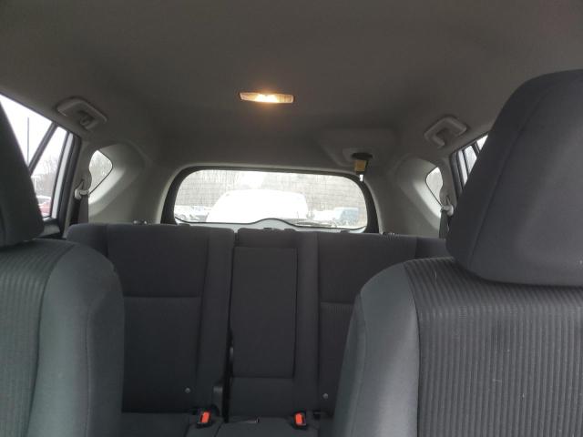 Photo 10 from auction – 2018 TOYOTA RAV4 LE with VIN JTMBFREV3JJ720307
