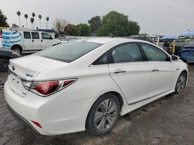 Photo 3 from auction – 2013 HYUNDAI SONATA HYB with VIN KMHEC4A41DA096870