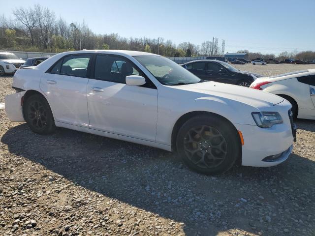 Photo 4 from auction – 2019 CHRYSLER 300 S with VIN 2C3CCAGG5KH635201