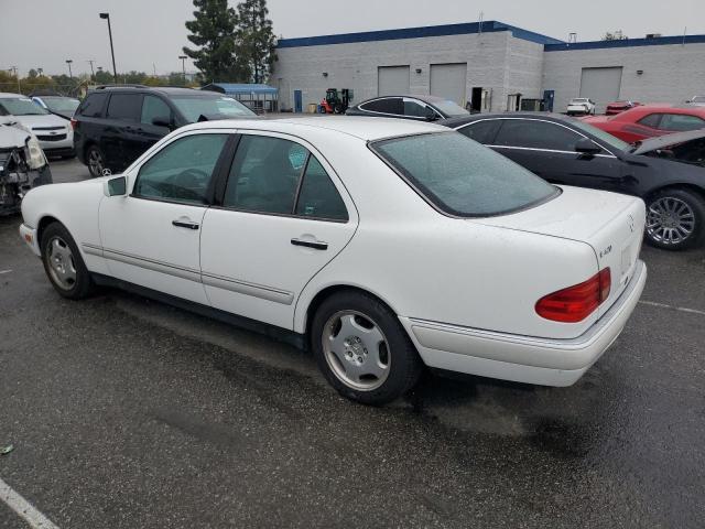 Photo 2 from auction – 1997 MERCEDES-BENZ E 420 with VIN WDBJF72F2VA099305