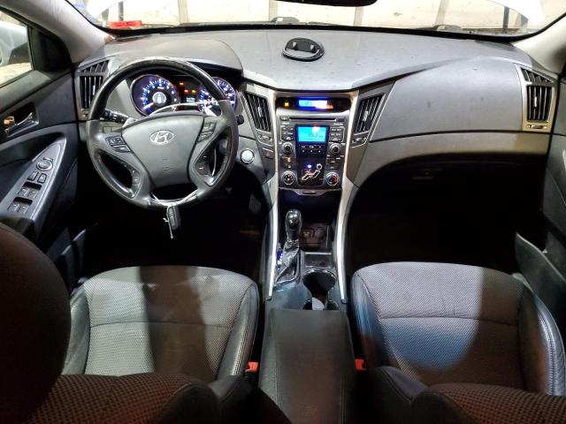 Photo 8 from auction – 2011 HYUNDAI SONATA SE with VIN 5NPEC4AC0BH129214