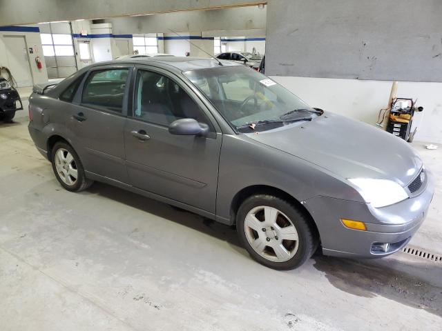Photo 4 from auction – 2005 FORD FOCUS ZX4 with VIN 1FAFP38Z95W110744