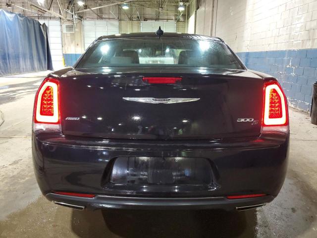 Photo 6 from auction – 2017 CHRYSLER 300 S with VIN 2C3CCAGG6HH512550