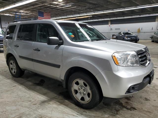 Photo 4 from auction – 2012 HONDA PILOT LX with VIN 5FNYF4H22CB005849